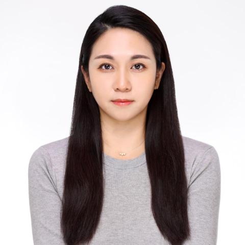 提供adsl wifi服務的專家周小姐