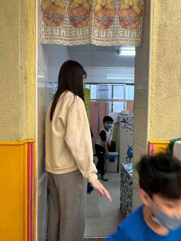 簡伯耘 - 幼兒園服務學習紀錄（陪同上廁所）