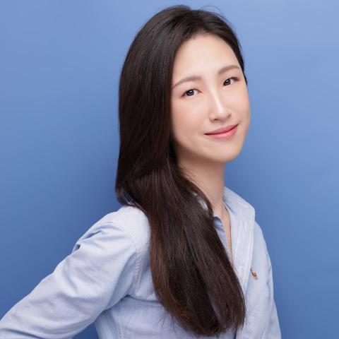 提供學畫畫台北服務的專家吳昱儒