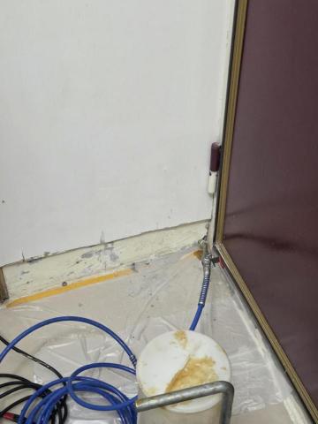 興安防水工程 - 下雨天室外牆滲水進來，高壓灌注