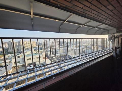 脩 - 更換鋁塑版