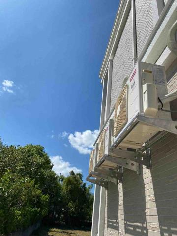 礁溪宇宙冷氣行 - 