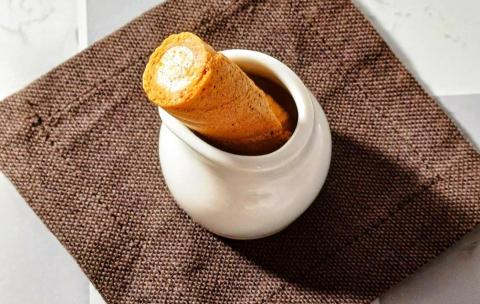 張家華 - 青年職訓商業攝影 咖啡捲心酥