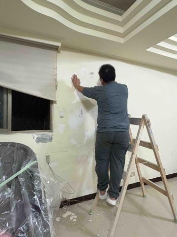 油漆阿國 -  360案場中和秀朗路三段66巷施工照