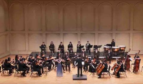 杜婉綺 - 嘉義高中協奏曲表演擔任協奏者