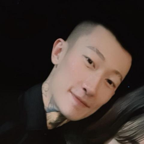 提供寄養服務的專家吳威翰