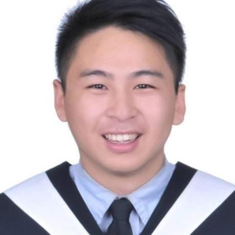 提供洗脱烘服務的專家Dylan