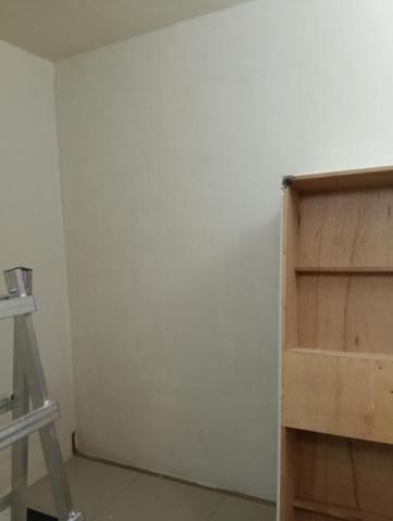 許加寶 - 需清除壁紙與殘膠批土油漆已完成