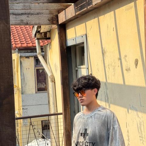 提供toeic題庫服務的專家龔耀宇