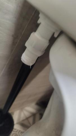 傑瑞居家裝修公司 - 馬桶進水頭安裝