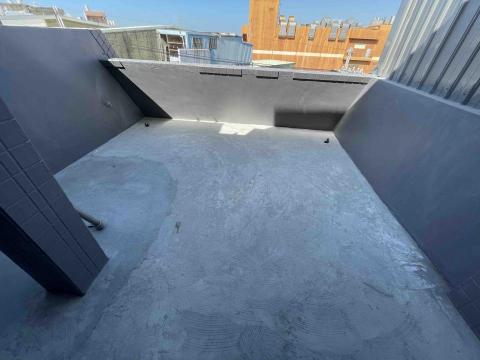 王君達 - 楊梅區｜露台防水翻修工程（彈性防水塗層）
素地清潔