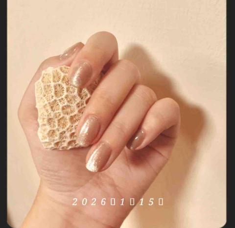 Peggy精緻美甲輕珠寶設計工作室 - 