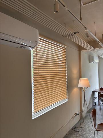 周文翔 - IKEA捲簾安裝