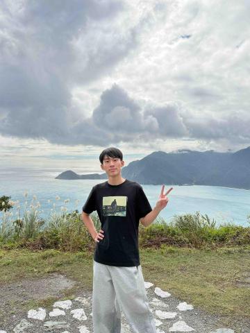 提供數學補習班台北服務的專家陳宥任