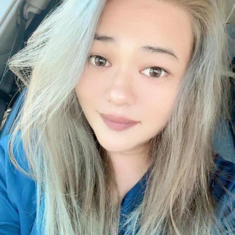 提供關於我們服務的專家何麗芬