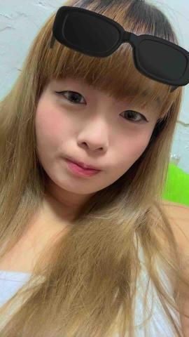 提供新店國標舞服務的專家Ilin