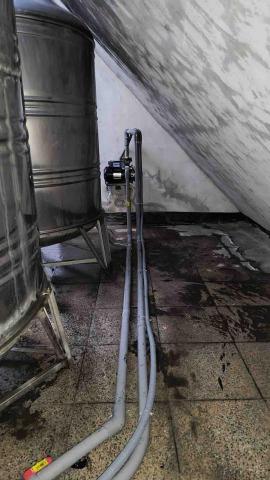 富鎧水電工程 - 頂樓加壓馬達及周圍水路一併更新