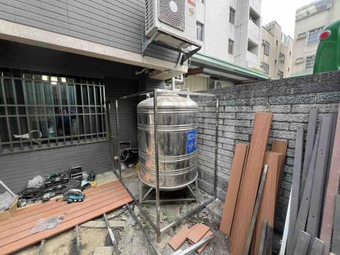 鐵件 康先生 - 支架製作