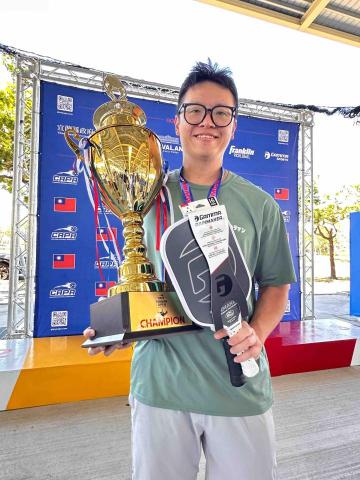 南澳網球教練推薦蔡 Derek