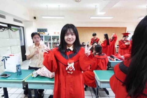 基隆信義區自然發音老師推薦張秝婕