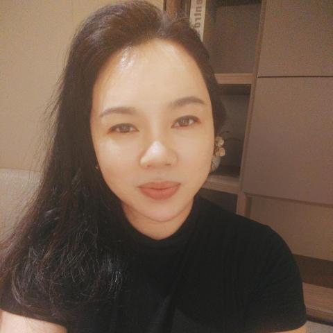 提供清粉刺服務的專家蔣志紅