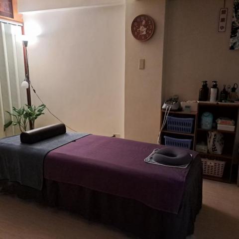 彰化市個人按摩工作室／中部到府按摩 - 個人工作室