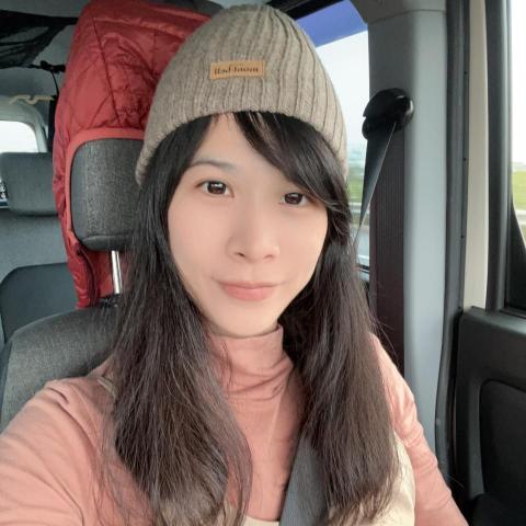 提供托嬰師生比服務的專家莎莎