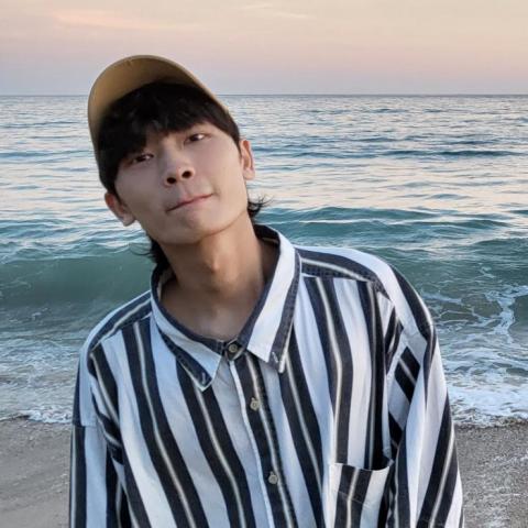 提供高雄衝浪教學服務的專家陳元得