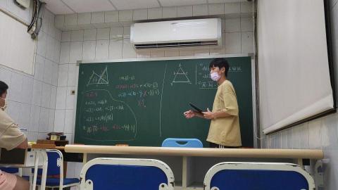 陳元得 - 一對一家教班上課情形