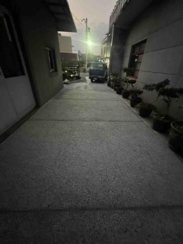 全亨工程行 - 路面抿石泥作