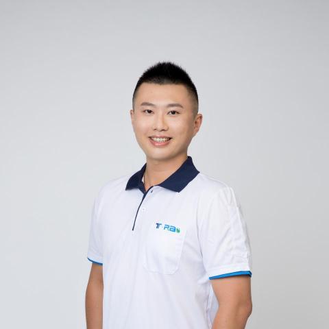 提供手工服務的專家楊旻桓