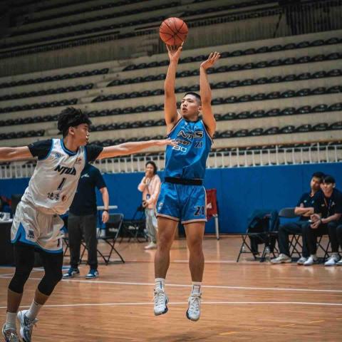 Bryant - UBA一級比賽