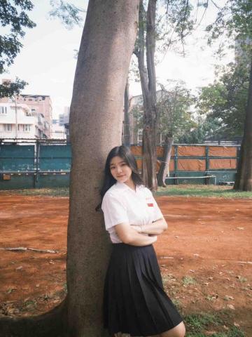 提供數學家教高雄服務的專家林芳育