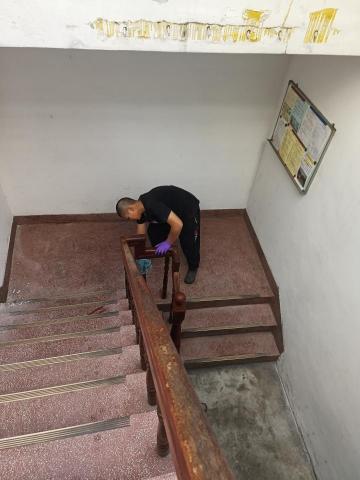 原融清潔 - 梯間擦拭與清潔