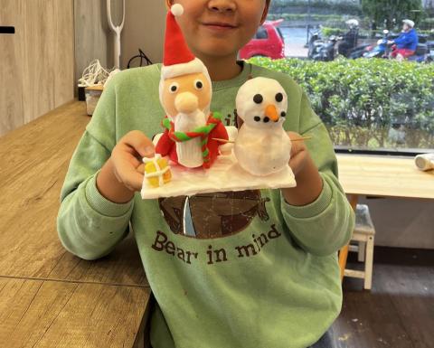 邱䕒瑢 - 學生作品