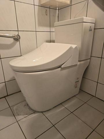 佳銓水電空調工程行 - HCG新款馬桶搭配TOTO免治便座