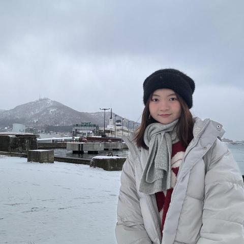 提供分析化學解答服務的專家張舒涵