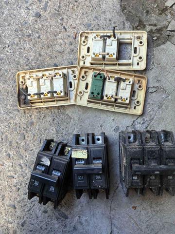 有bear來水家電修繕 - 變電箱配電計算，更新配件