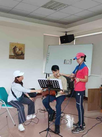 李正傑 - 2025/10/19，吉他演出，於禪與松休閒養生會館