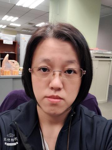 黃麒云-產後無痛泌乳服務