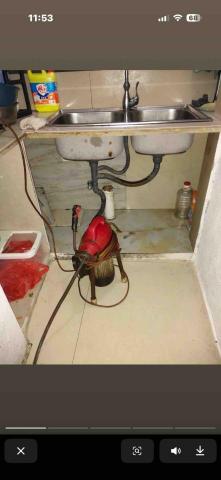 上懿管道企業社 - 旋轉鏈條疏通中