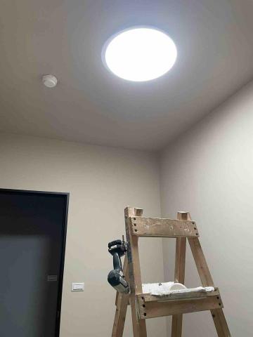 捷藝水電 - 新房子遙控吸頂燈安裝