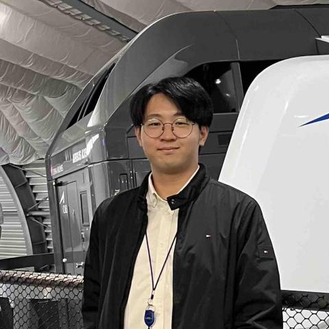 提供soho族服務的專家廖威承