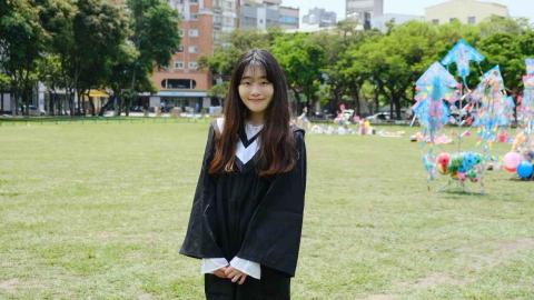 提供屏風牆服務的專家張芯屏