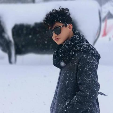 提供奧數教程服務的專家JIM