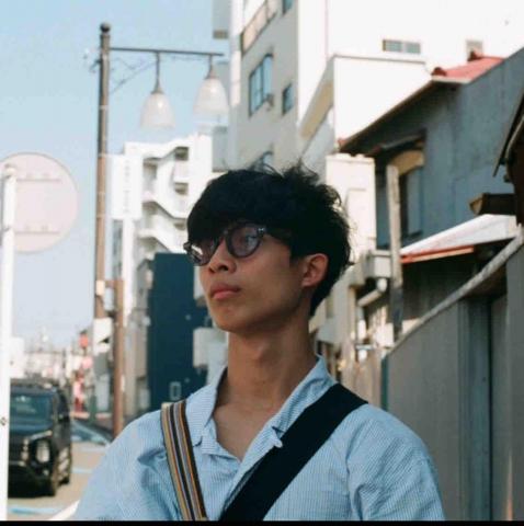 提供n4題庫服務的專家施昱丞