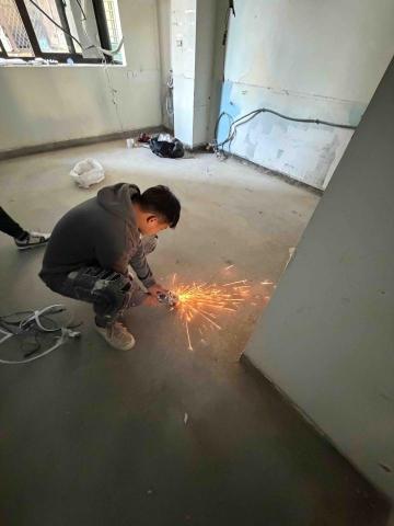 上齊環保科技 - 地壁面除釘/絕不馬虎