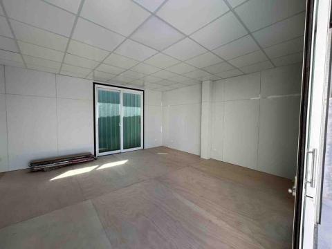 新宇個人工作室 - 貨櫃天花