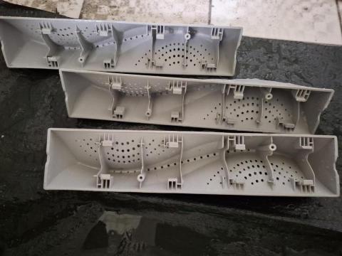 阿仁  ~冷氣 ~洗衣機~清潔~維修保養 -  內筒洗衣片清潔