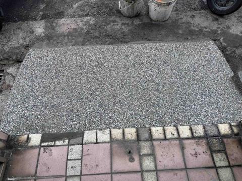 長興工程 - 門前坡道抿石